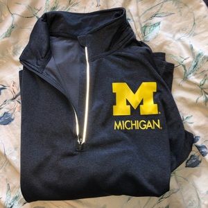 Women’s Michigan pull over